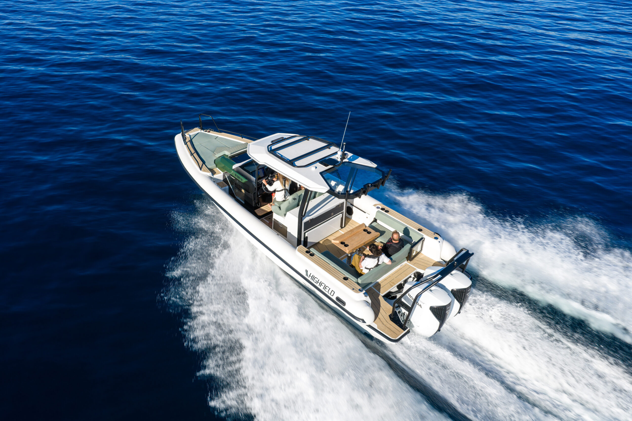 Highfield ADV9 viewed from above while cruising in deep blue water