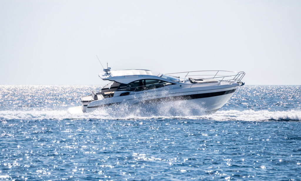 BAVARIA SR41 motor yacht underway at sea