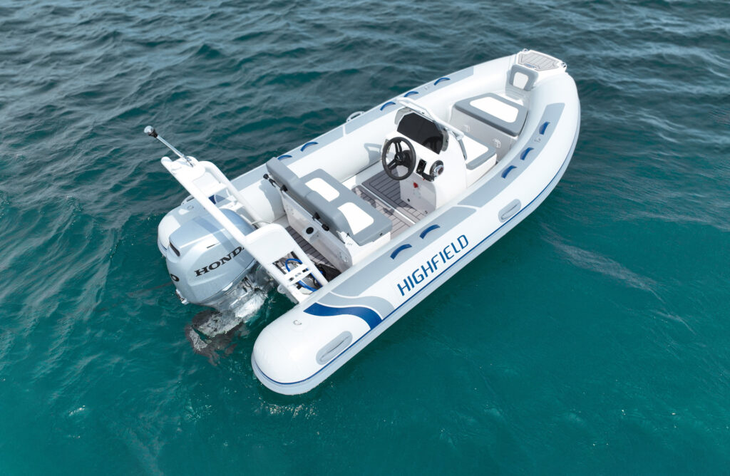 Highfield CL400 aluminium RIB viewed from above showing console and seating