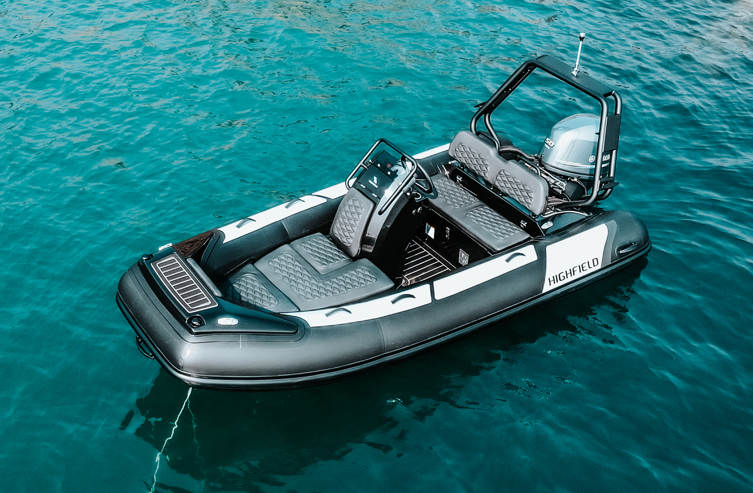 Highfield SP390 Sport RIB viewed from above showing console and seating layout